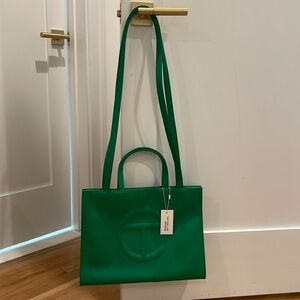 Telfar medium greenscreen shopping bag
